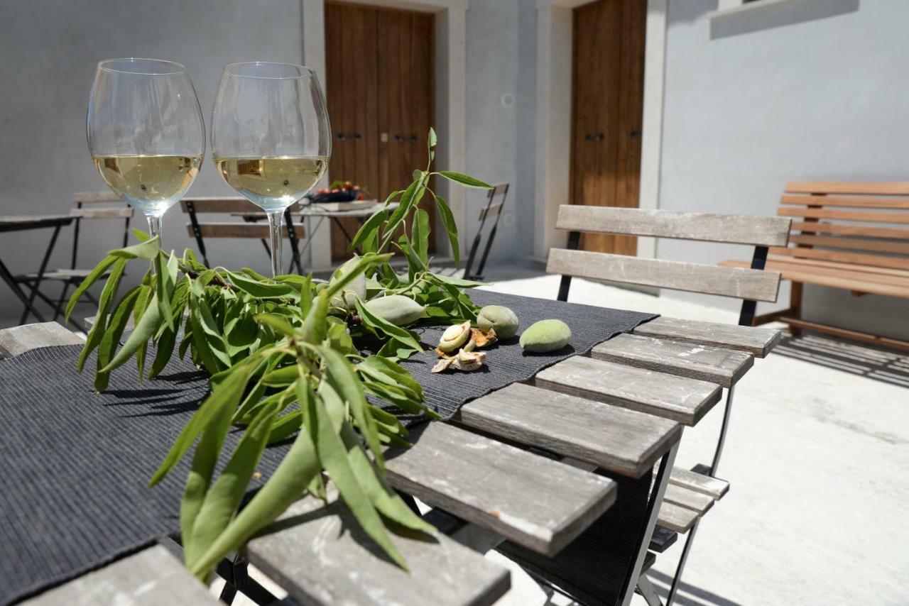 Jardinu Guest House Ното Екстериор снимка