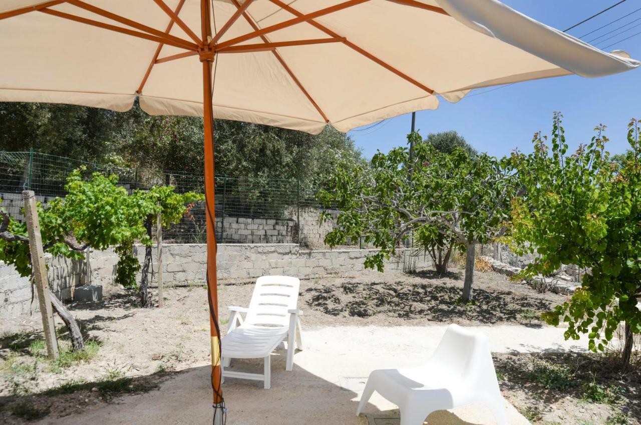 Jardinu Guest House Ното Екстериор снимка